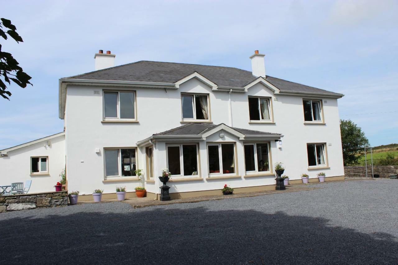 St. Catherines Doolin Esterno foto